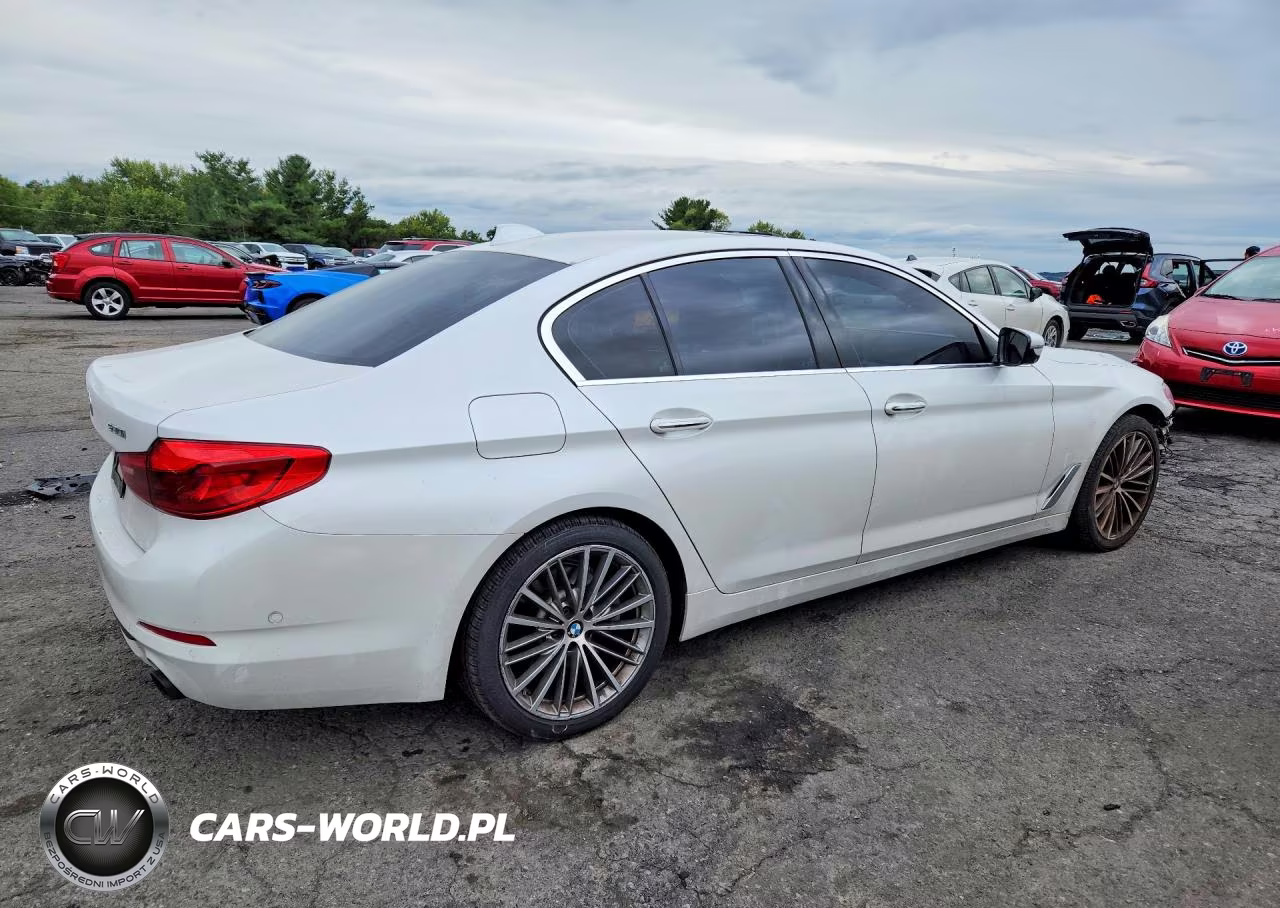 2017 BMW 530 Xi VIN:WBAJA7C35HG457905 - 3