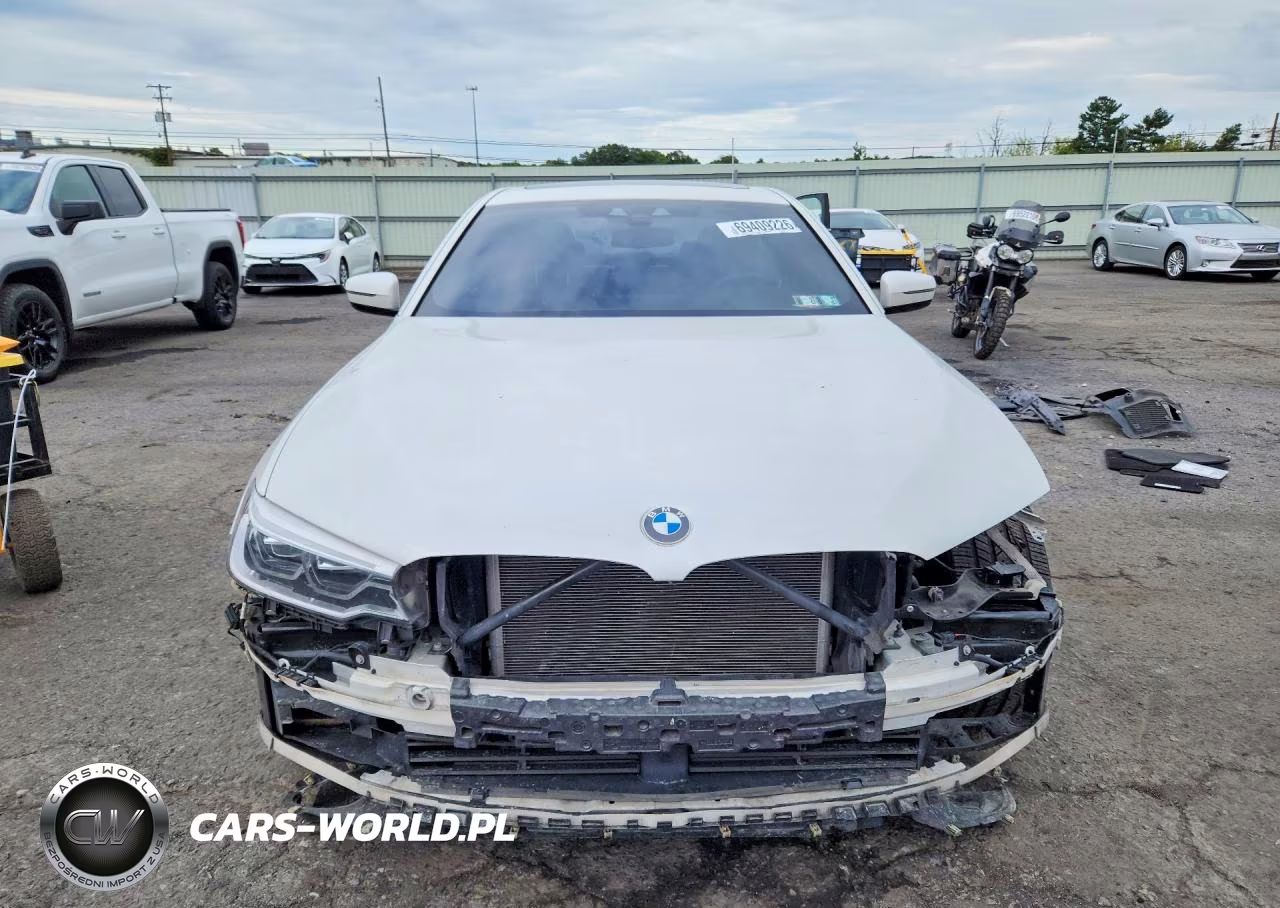 2017 BMW 530 Xi VIN:WBAJA7C35HG457905 - 5