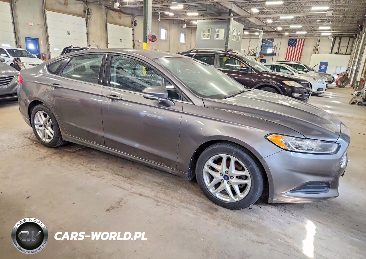2013 Ford Fusion Se VIN:3FA6P0HR4DR247817 - 4