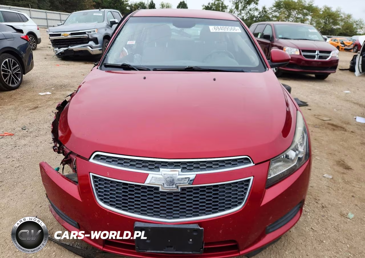 2014 Chevrolet Cruze Lt VIN:1G1PC5SB9E7160824 - 5