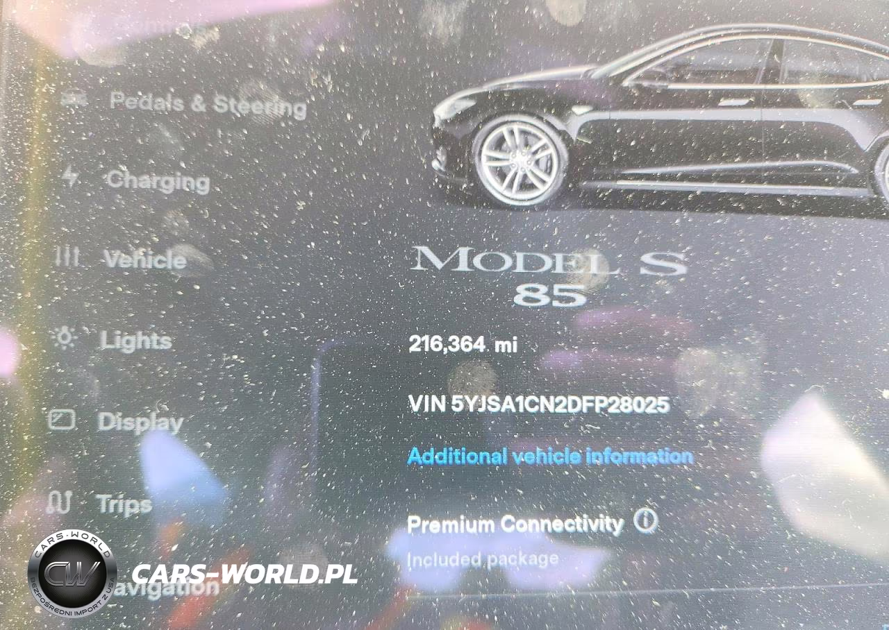 2013 Tesla Model S VIN:5YJSA1CN2DFP28025 - 9