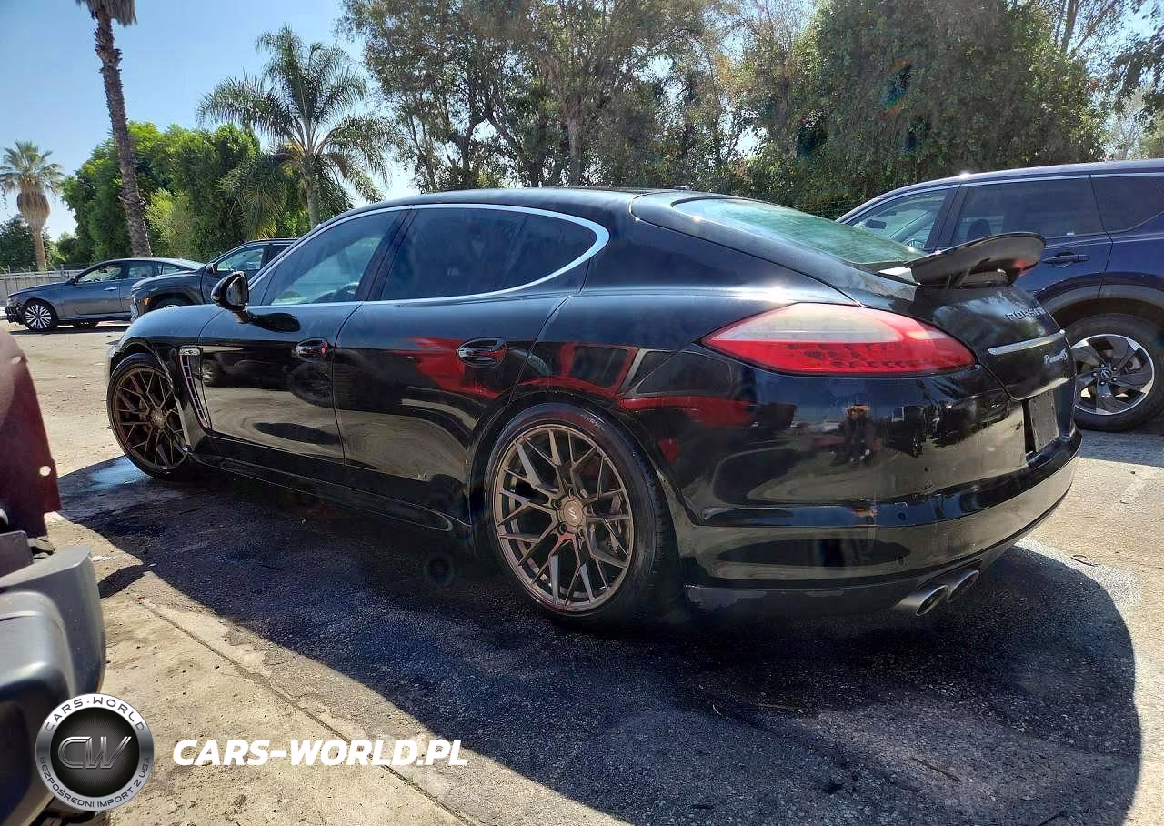 2011 Porsche Panamera S VIN:WP0AB2A7XBL060973 - 2