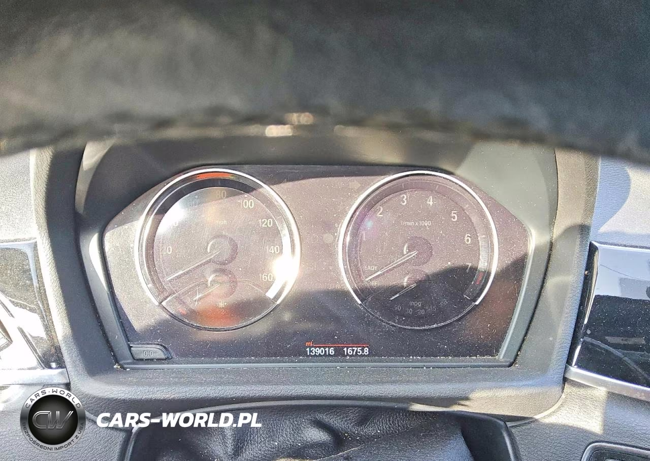 2018 BMW X1 Sdrive28I VIN:WBXHU7C3XJ3H43163 - 9