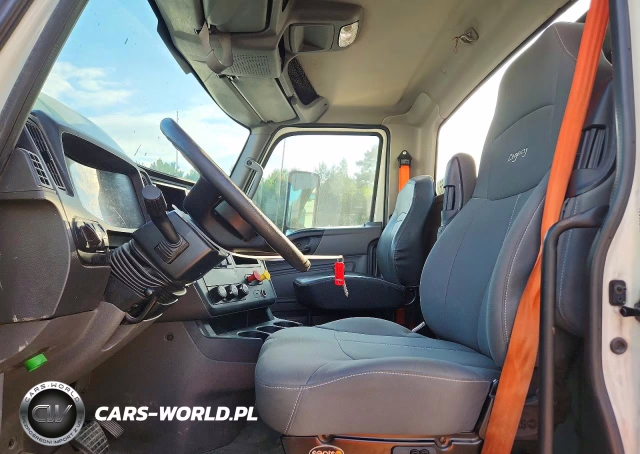 2020 International Lt625 Semi Truck VIN:3HCDZAPR9LL307131 - 7