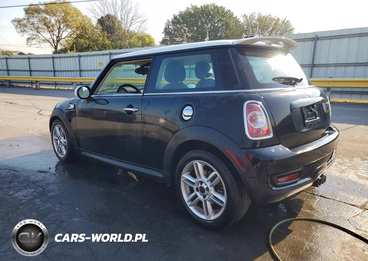 2011 Mini Cooper S VIN:WMWSV3C5XBTY13928 - 2