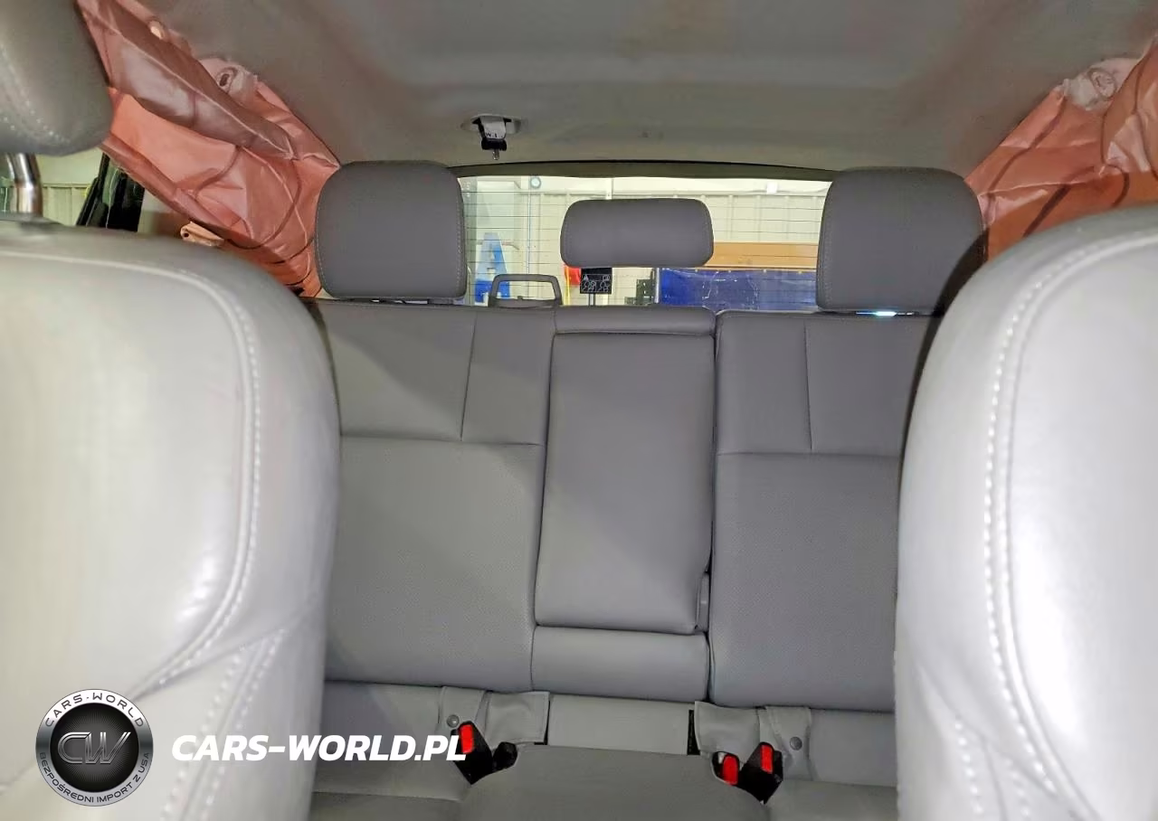 2015 Subaru Forester 2.5I Touring VIN:JF2SJAUC6FH534390 - 10