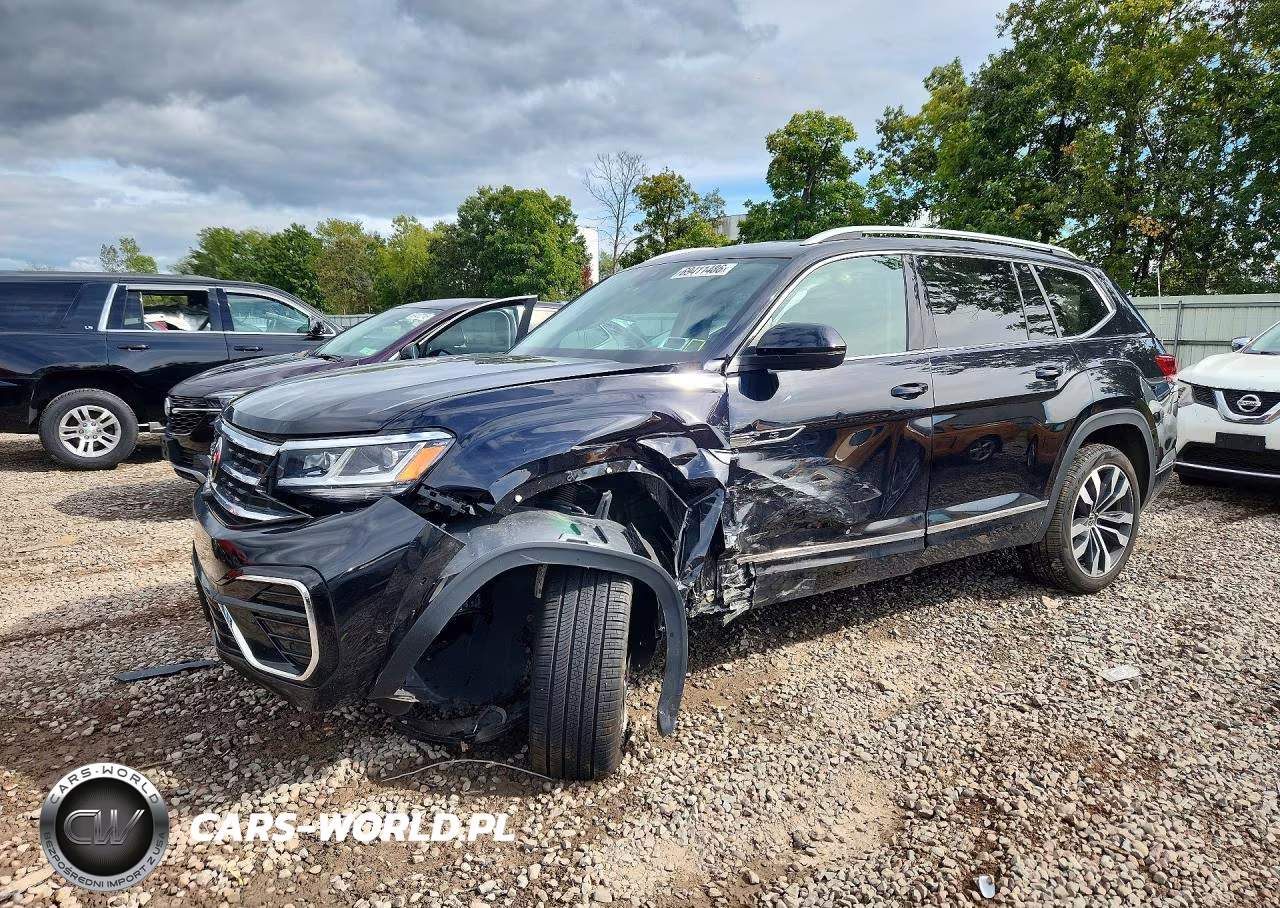 2023 Volkswagen Atlas Sel Premium R-Line VIN:1V2FR2CA2PC547813 - 1