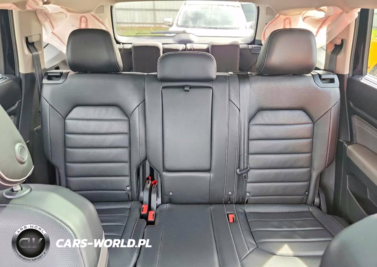 2023 Volkswagen Atlas Sel Premium R-Line VIN:1V2FR2CA2PC547813 - 10