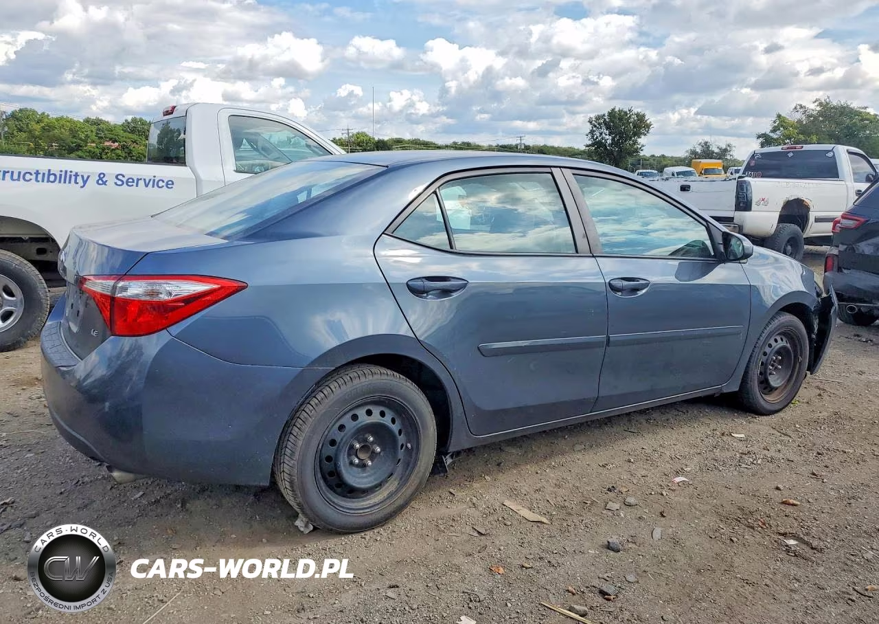 2016 Toyota Corolla Le VIN:2T1BURHE7GC672364 - 3