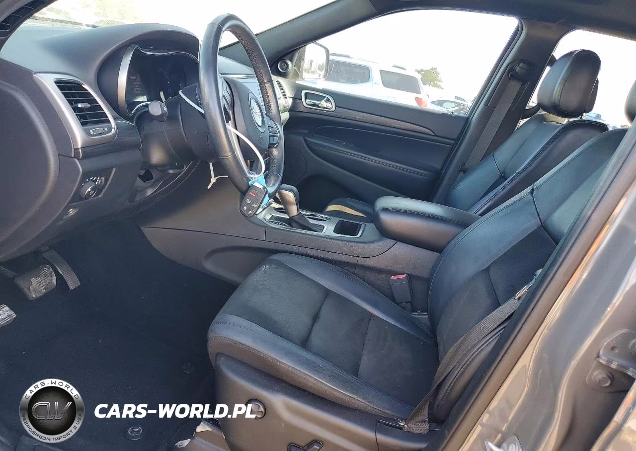 2019 Jeep Grand Cherokee Laredo VIN:1C4RJEAG0KC798692 - 7