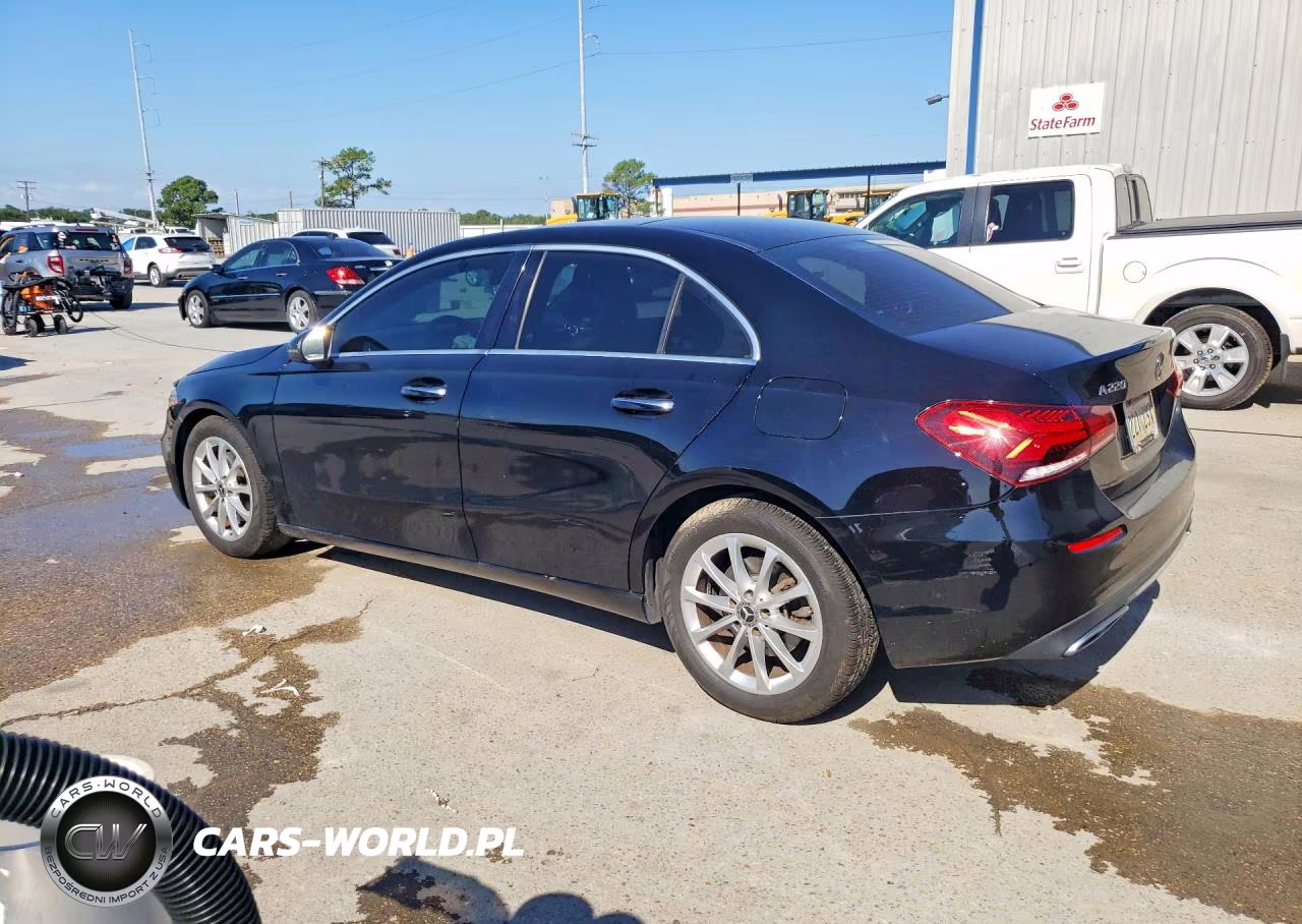 2021 Mercedes-Benz A 220 VIN:W1K3G4EB0MJ267073 - 2