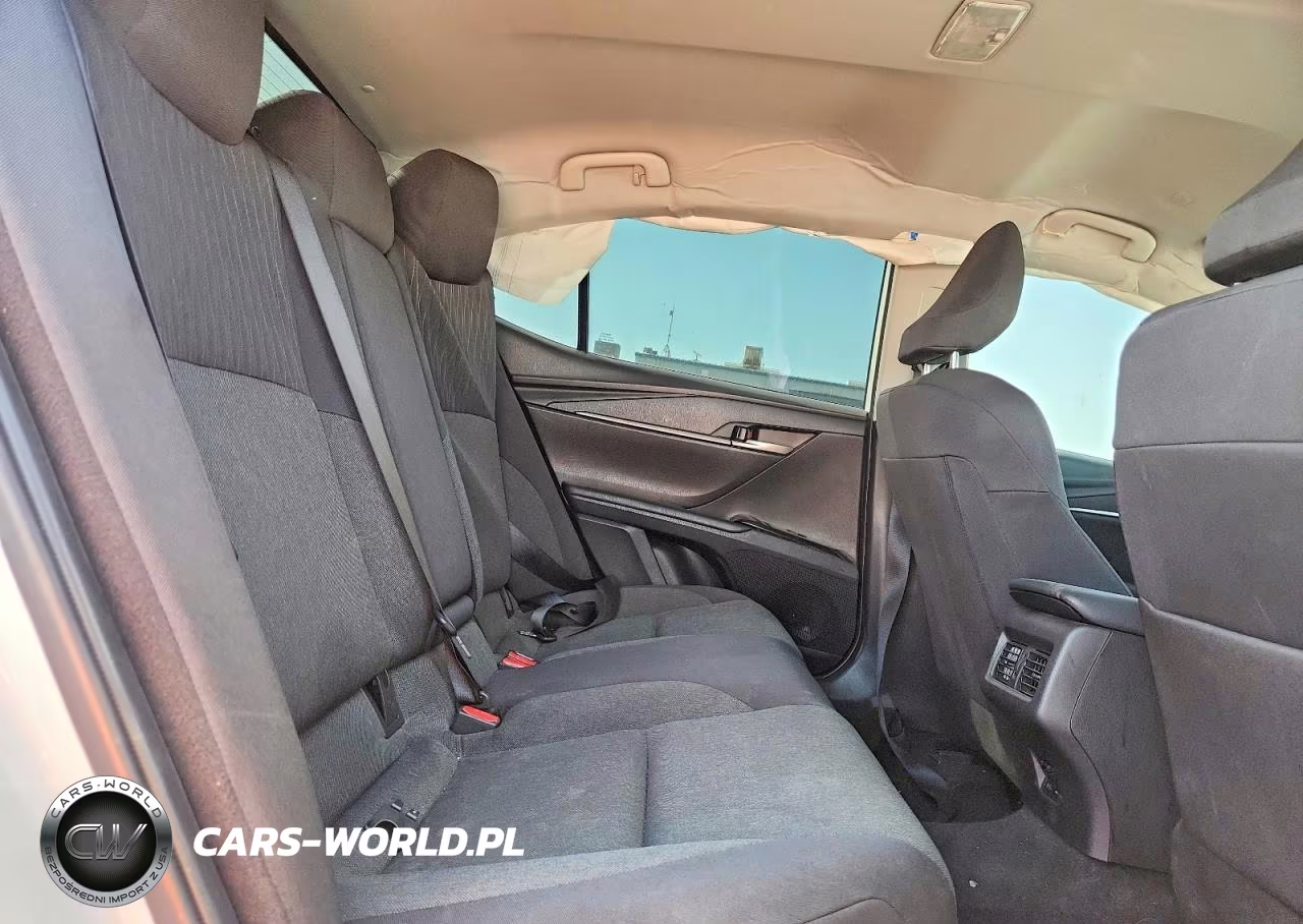 2025 Toyota Camry Le VIN:4T1DAACK6SU501452 - 10