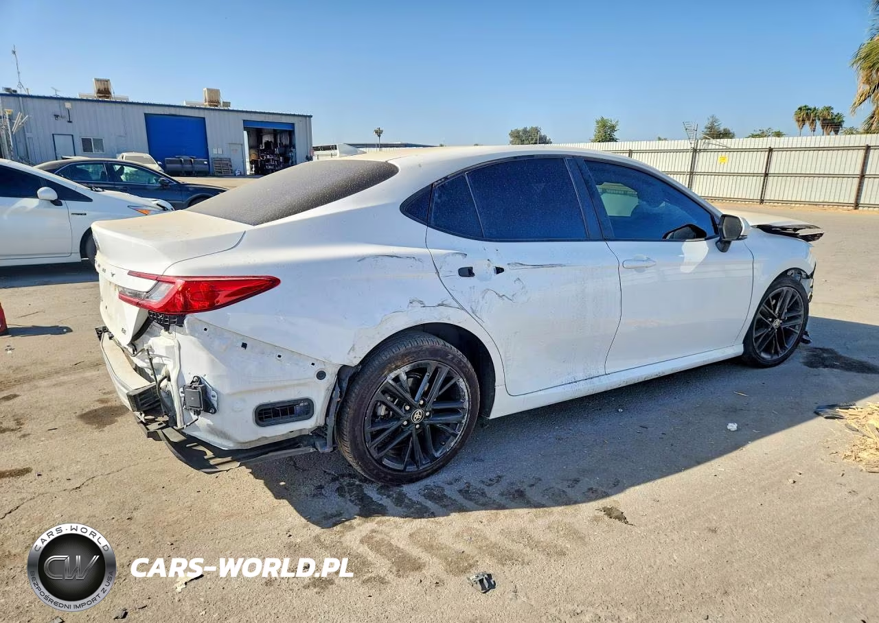 2025 Toyota Camry Le VIN:4T1DAACK6SU501452 - 3