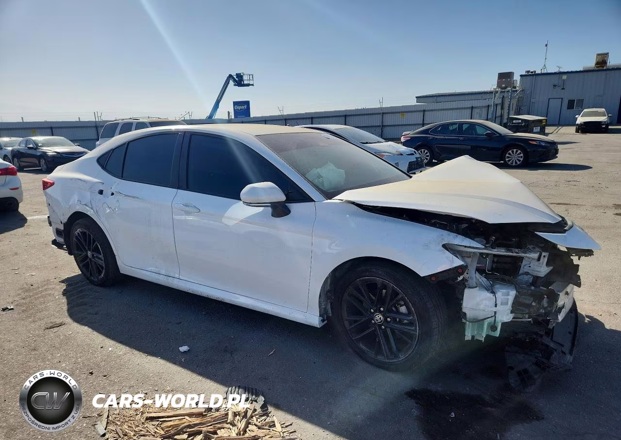2025 Toyota Camry Le VIN:4T1DAACK6SU501452 - 4