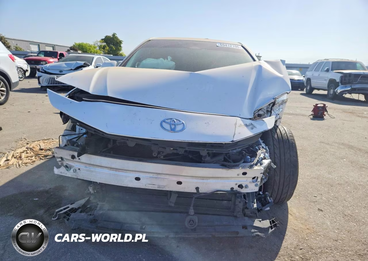 2025 Toyota Camry Le VIN:4T1DAACK6SU501452 - 5