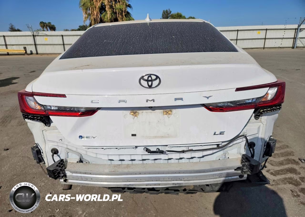2025 Toyota Camry Le VIN:4T1DAACK6SU501452 - 6