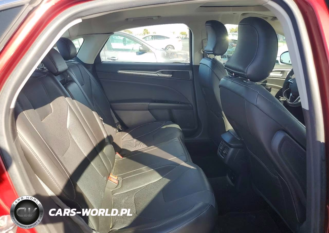 2016 Ford Fusion Titanium Phev VIN:3FA6P0SU8GR195951 - 10