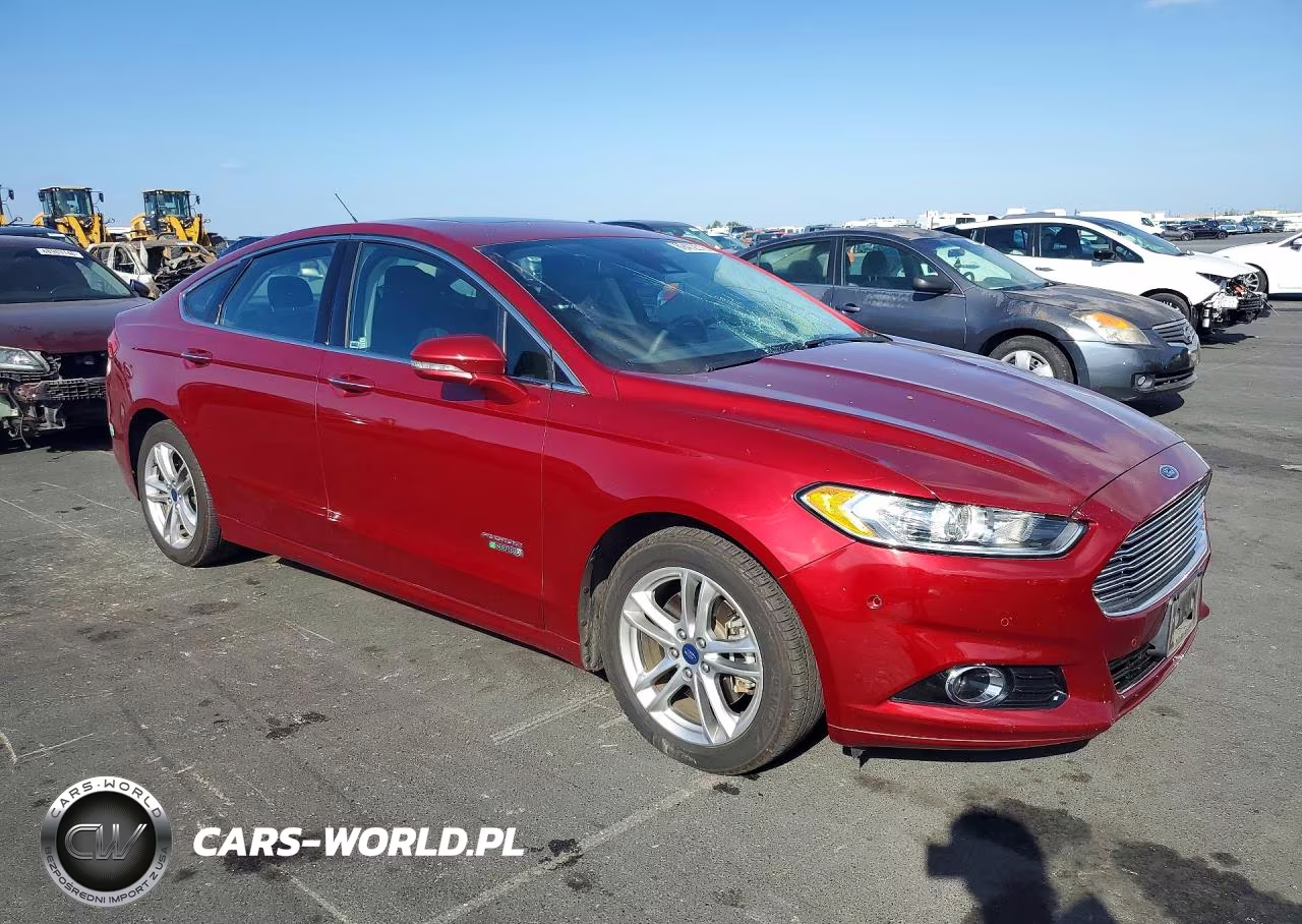2016 Ford Fusion Titanium Phev VIN:3FA6P0SU8GR195951 - 4