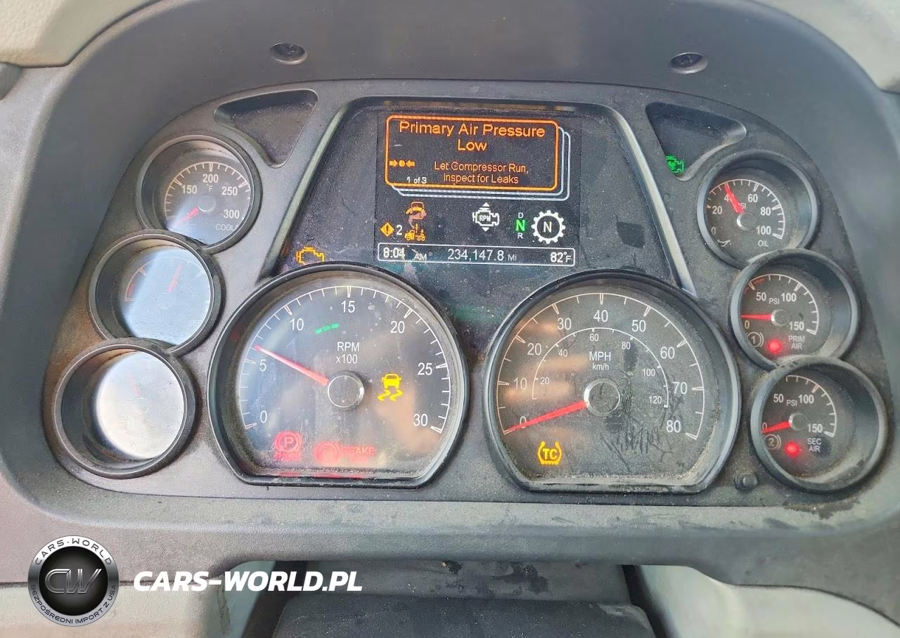 2020 Peterbilt 579 Semi Truck VIN:1XPBDP9X1LD687779 - 9