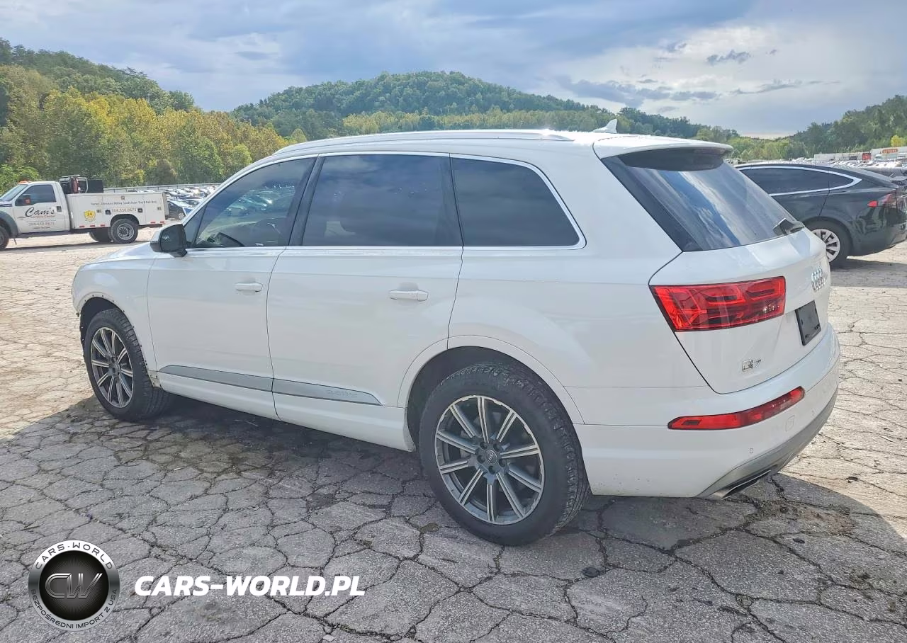 2018 Audi Q7 Premium Plus VIN:WA1LHAF78JD039732 - 2