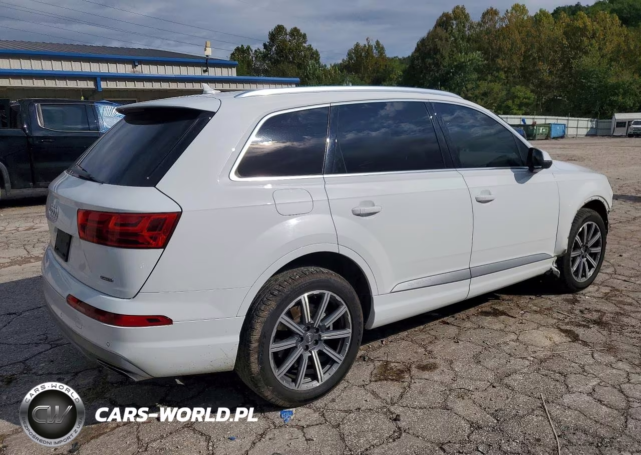2018 Audi Q7 Premium Plus VIN:WA1LHAF78JD039732 - 3