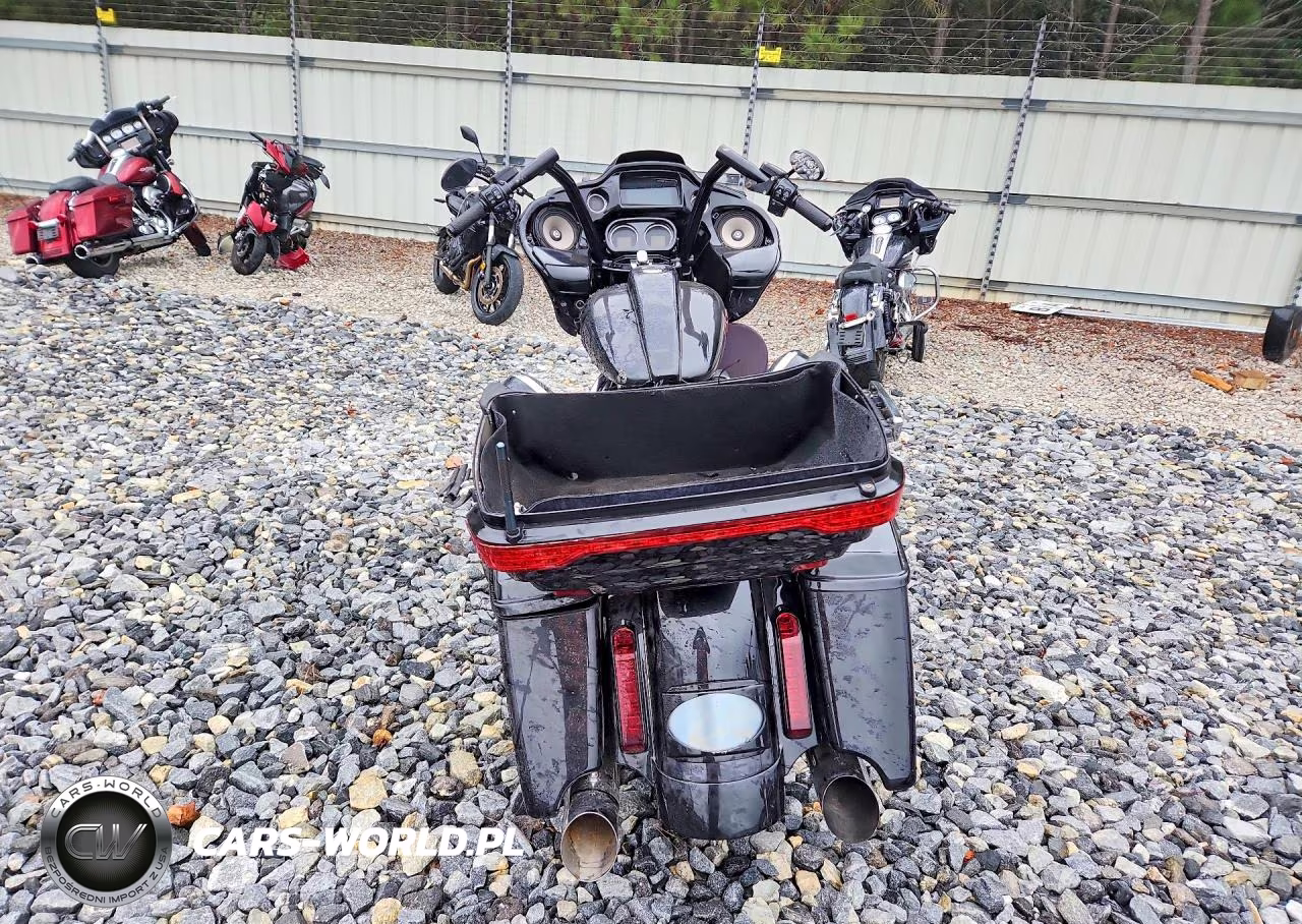 2016 Harley-Davidson Fltrx Road Glide VIN:1HD1KHM15GB691958 - 4