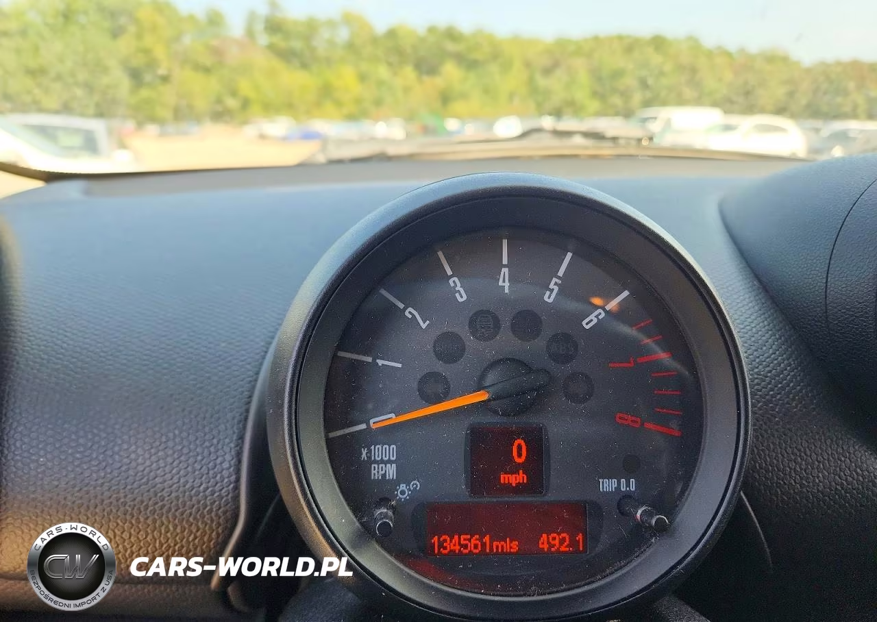 2015 Mini Cooper S Countryman VIN:WMWZC5C53FWP47646 - 9