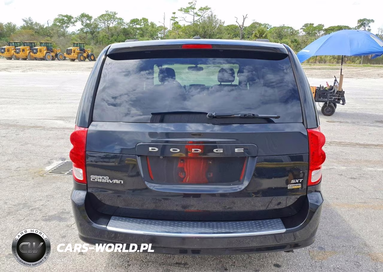 2017 Dodge Grand Caravan Sxt VIN:2C4RDGCG6HR856806 - 6