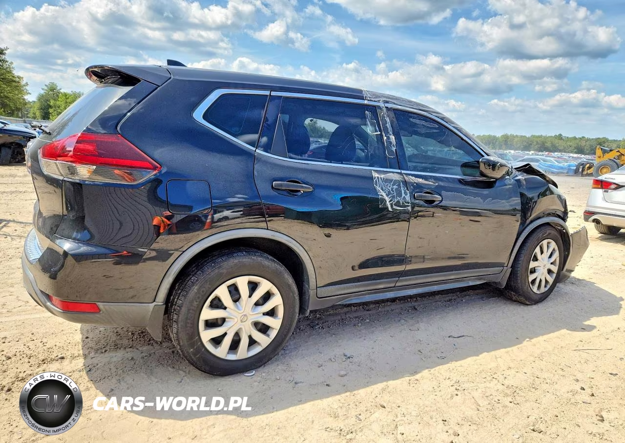 2018 Nissan Rogue S VIN:KNMAT2MT3JP601097 - 3