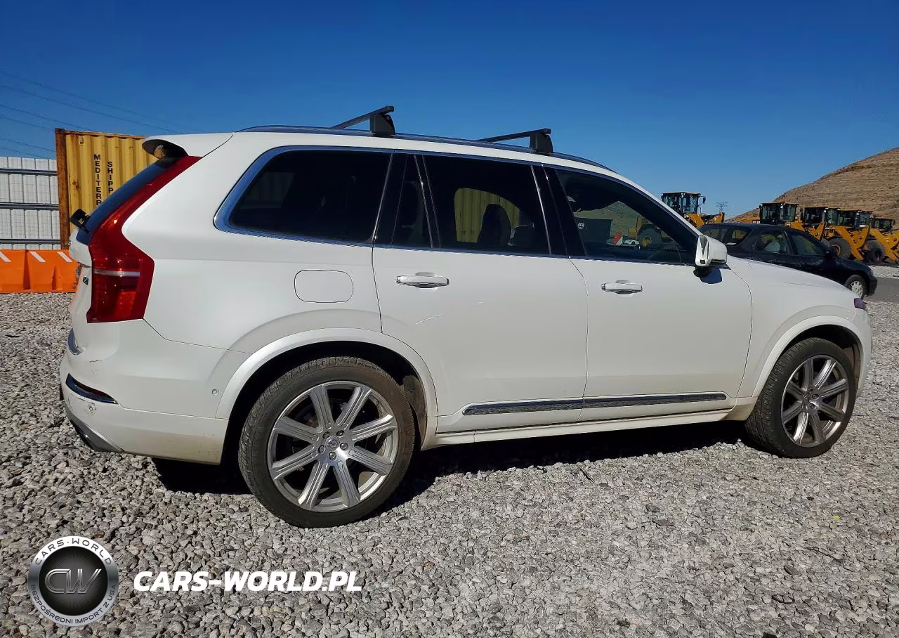 2016 Volvo Xc90 T6 VIN:YV4A22PL5G1039727 - 3