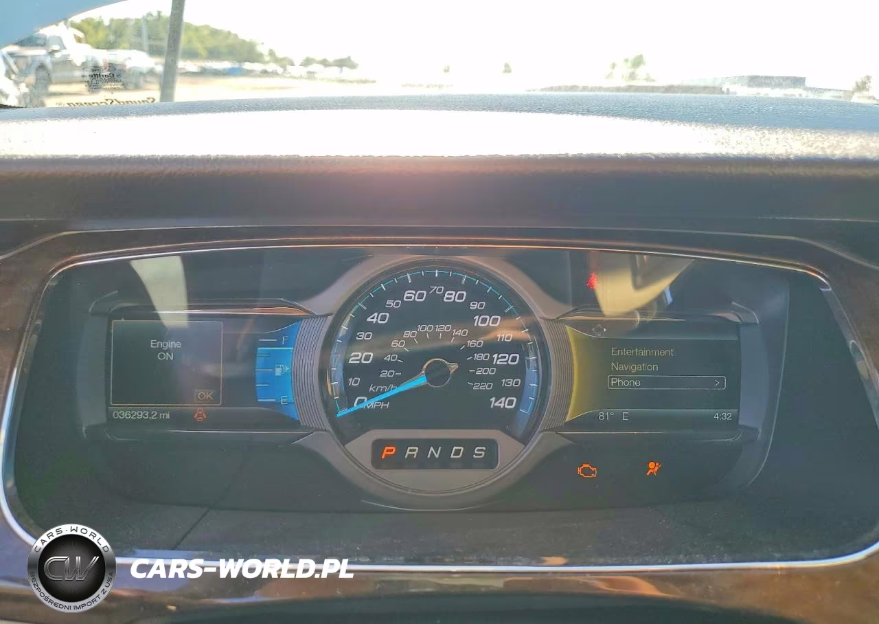 2017 Ford Taurus Limited VIN:1FAHP2F86HG139999 - 9