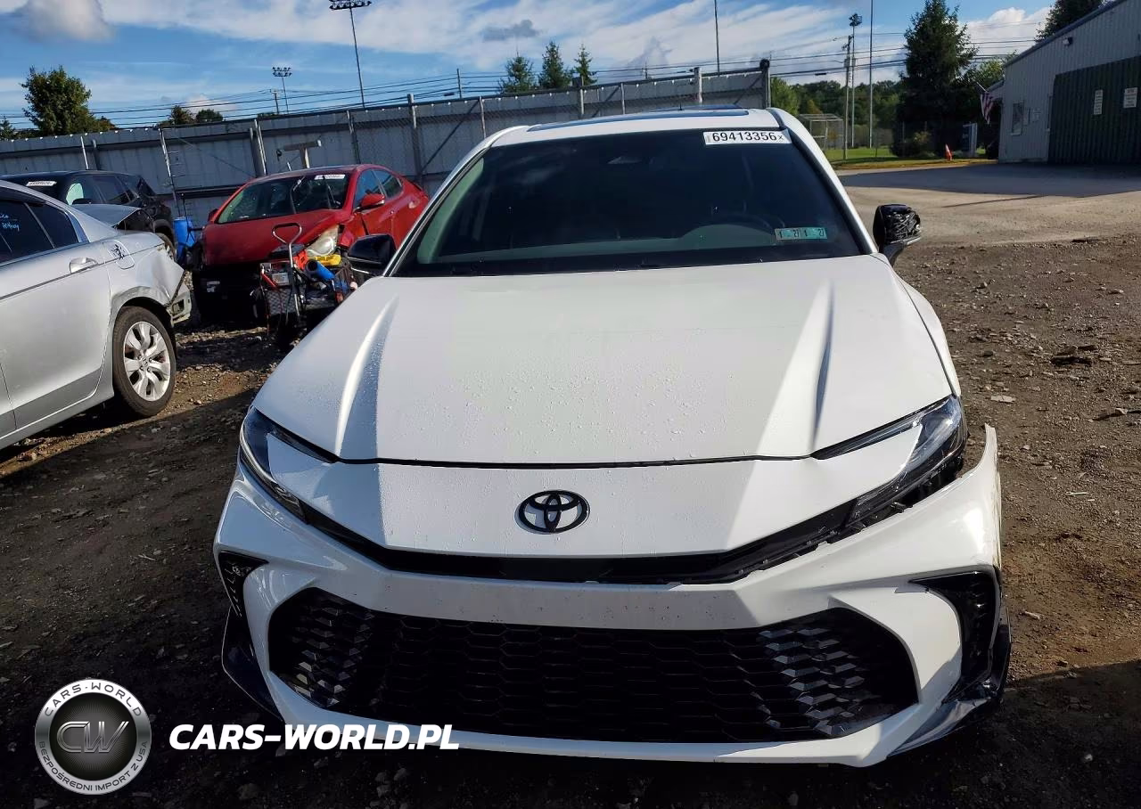 2026 Toyota Camry Nightshade VIN:4T1DBADKXTU551901 - 5