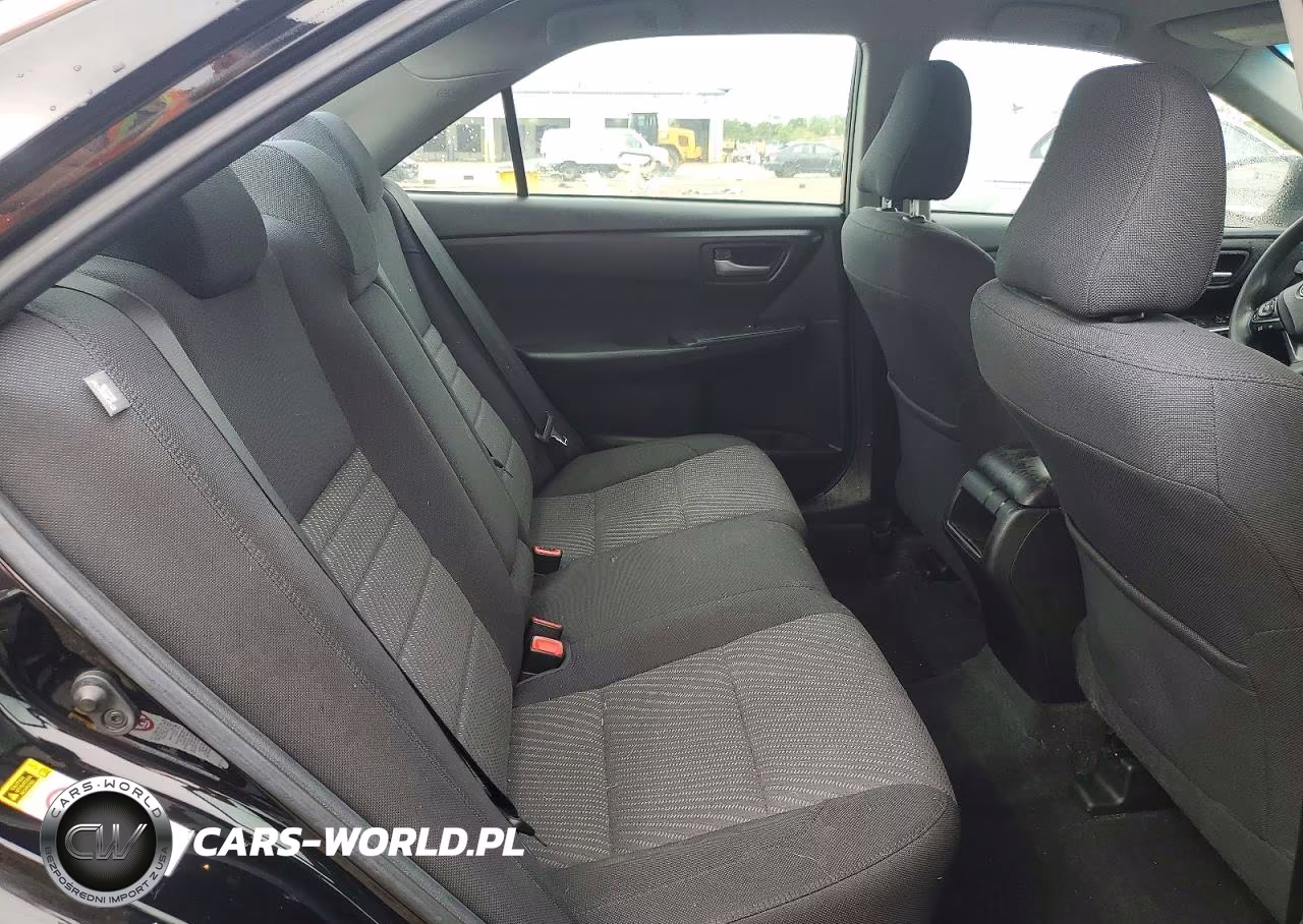 2017 Toyota Camry Le VIN:4T1BF1FK7HU761792 - 10