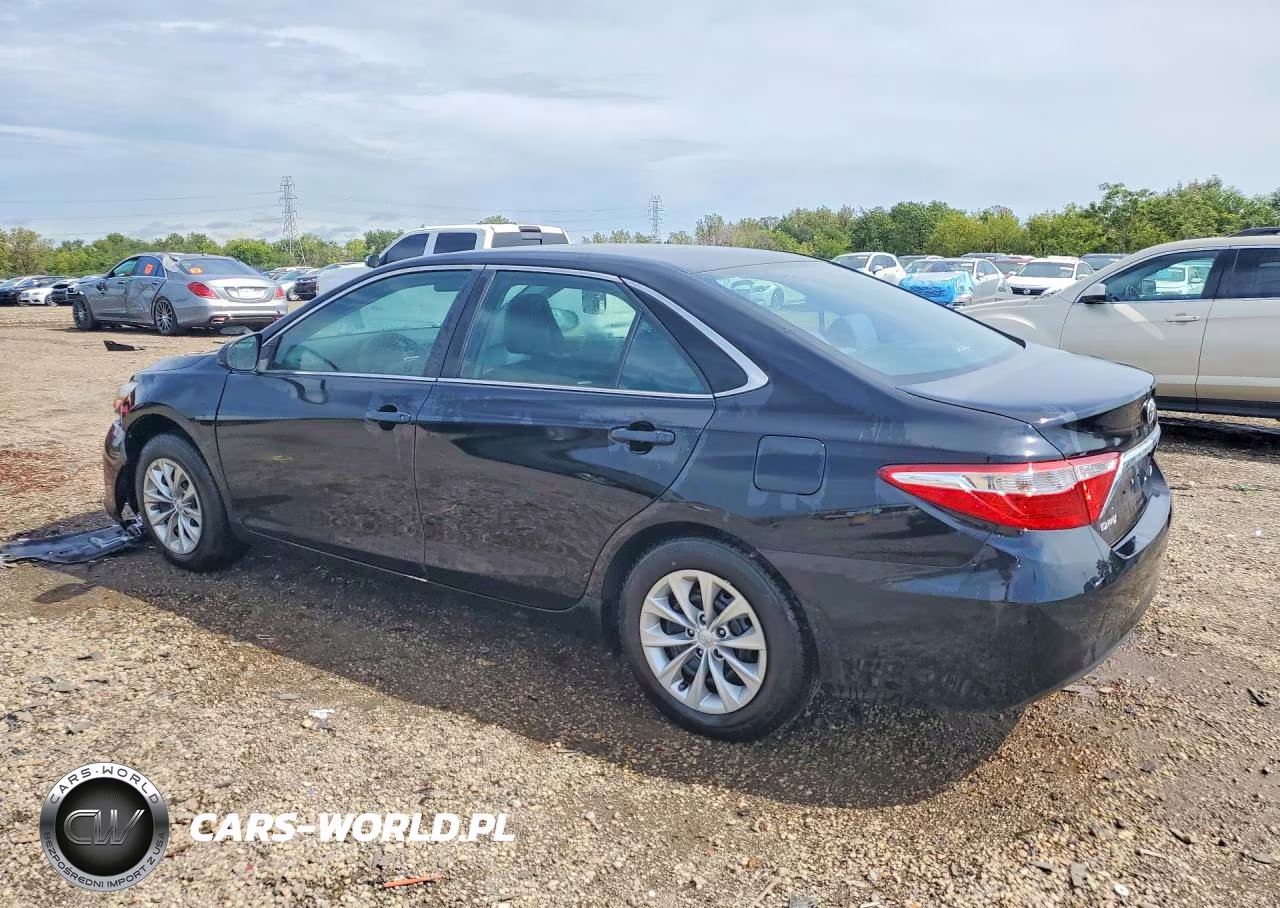 2017 Toyota Camry Le VIN:4T1BF1FK7HU761792 - 2