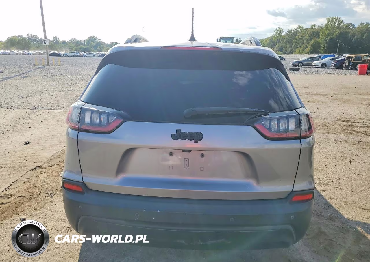 2021 Jeep Cherokee Latitude Plus VIN:1C4PJLLB8MD208653 - 6