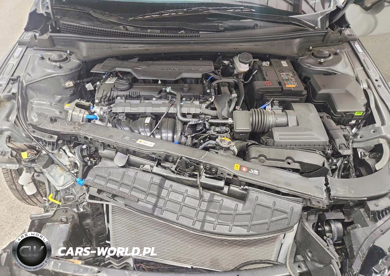 2026 Hyundai Elantra Sel Sport VIN:KMHLM4DG3TU228177 - 11