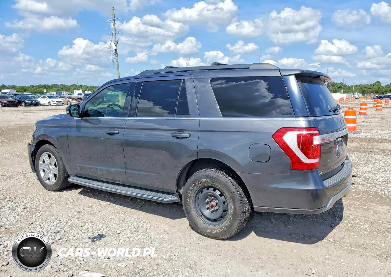 2018 Ford Expedition Xlt VIN:1FMJU1HTXJEA17949 - 2
