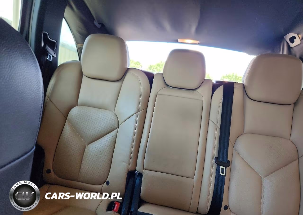 2016 Porsche Cayenne VIN:WP1AA2A22GKA11821 - 10