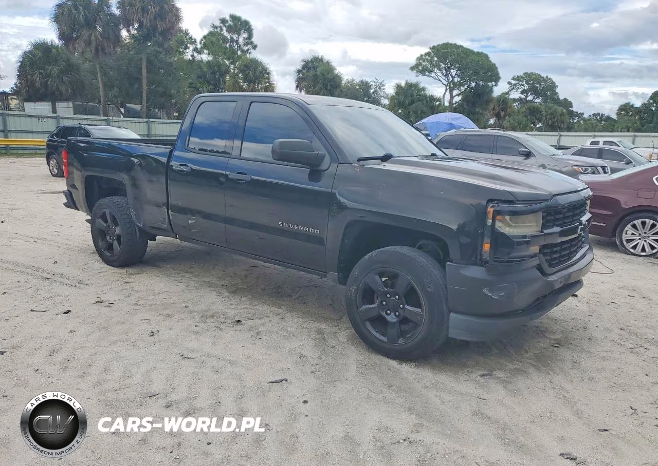 2016 Chevrolet Silverado C1500 VIN:1GCRCNEH0GZ187496 - 4
