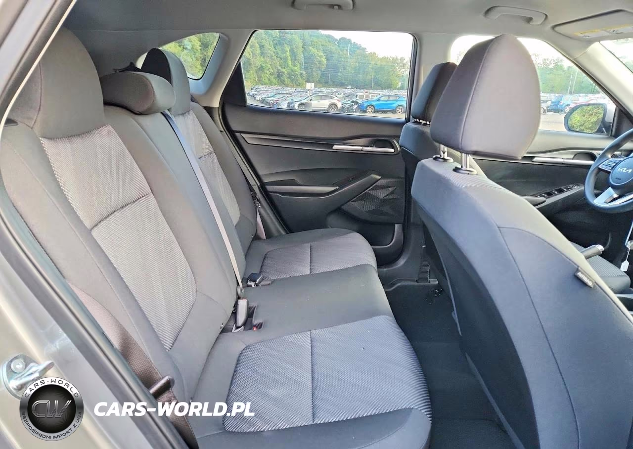 2026 Kia Seltos Lx VIN:KNDEPCAA6T7916512 - 11