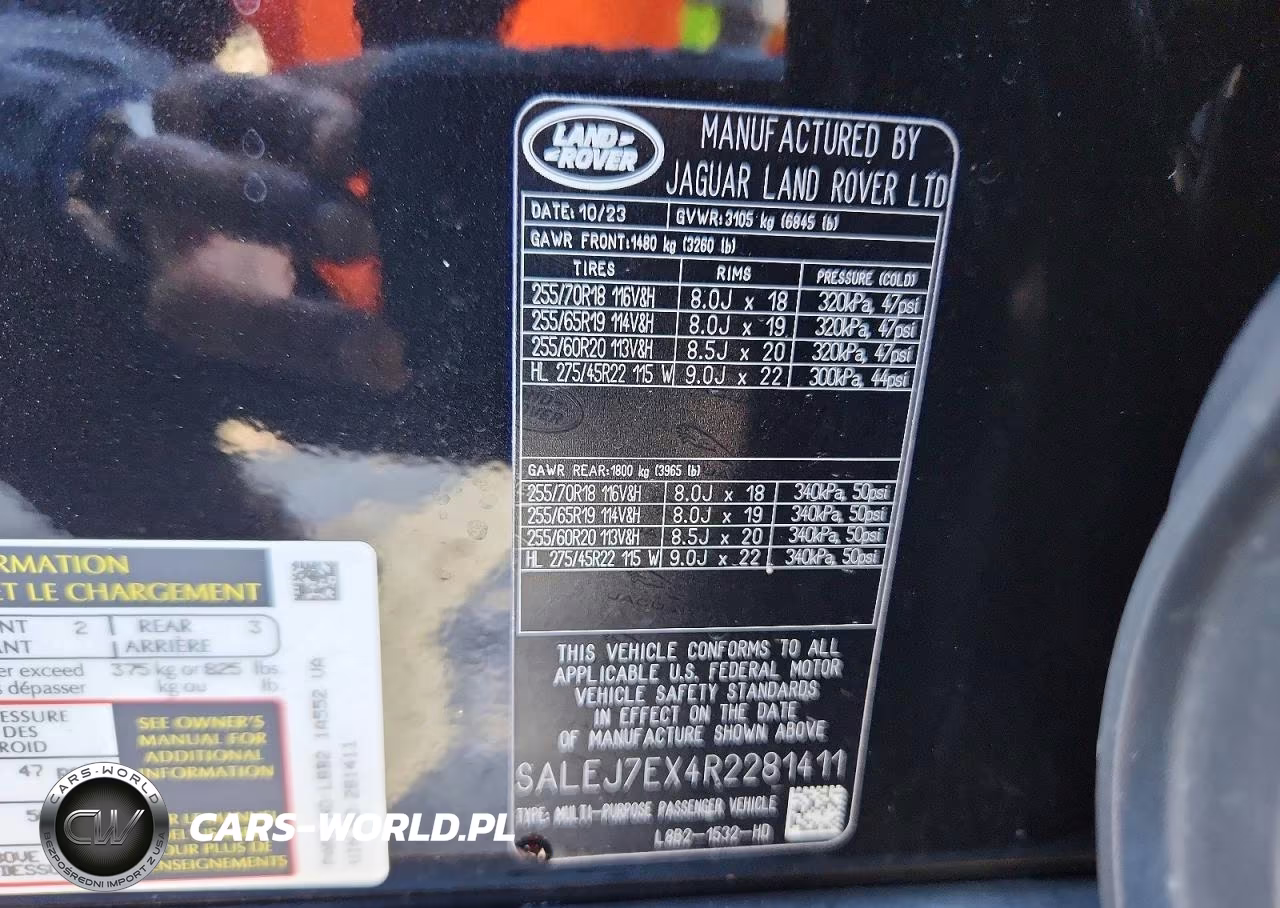 2024 Land Rover Defender 110 S VIN:SALEJ7EX4R2281411 - 14