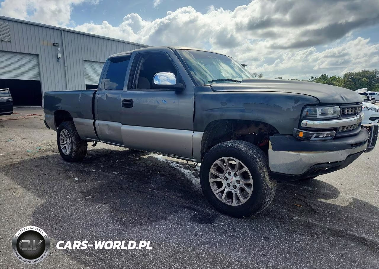 2000 Chevrolet Silverado C1500 VIN:2GCEC19T6Y1175689 - 4