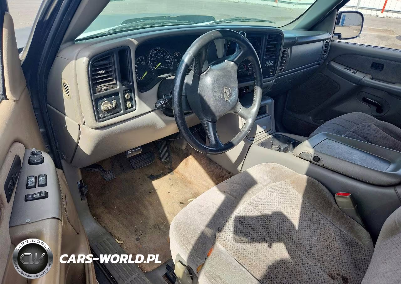 2000 Chevrolet Silverado C1500 VIN:2GCEC19T6Y1175689 - 8