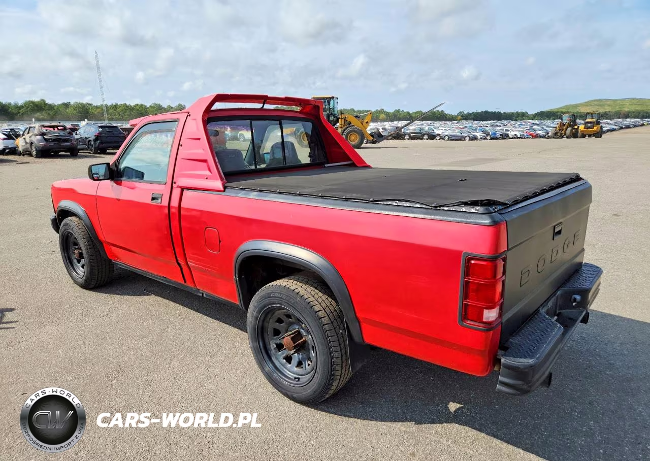 1990 Dodge Dakota Sport VIN:1B7FL66X2LS624318 - 2
