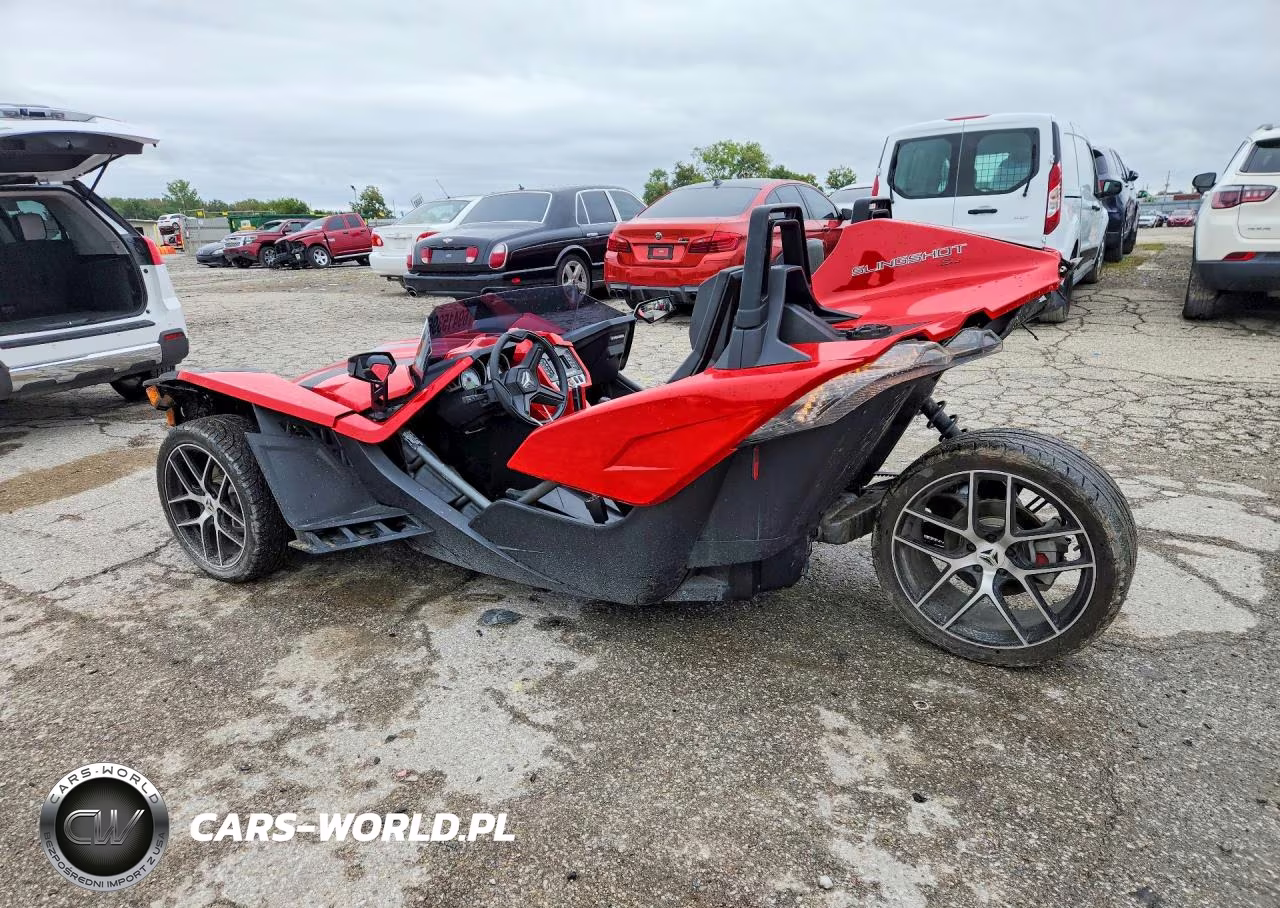 2016 Polaris Slingshot Sl VIN:57XAAPFA4G7117647 - 2
