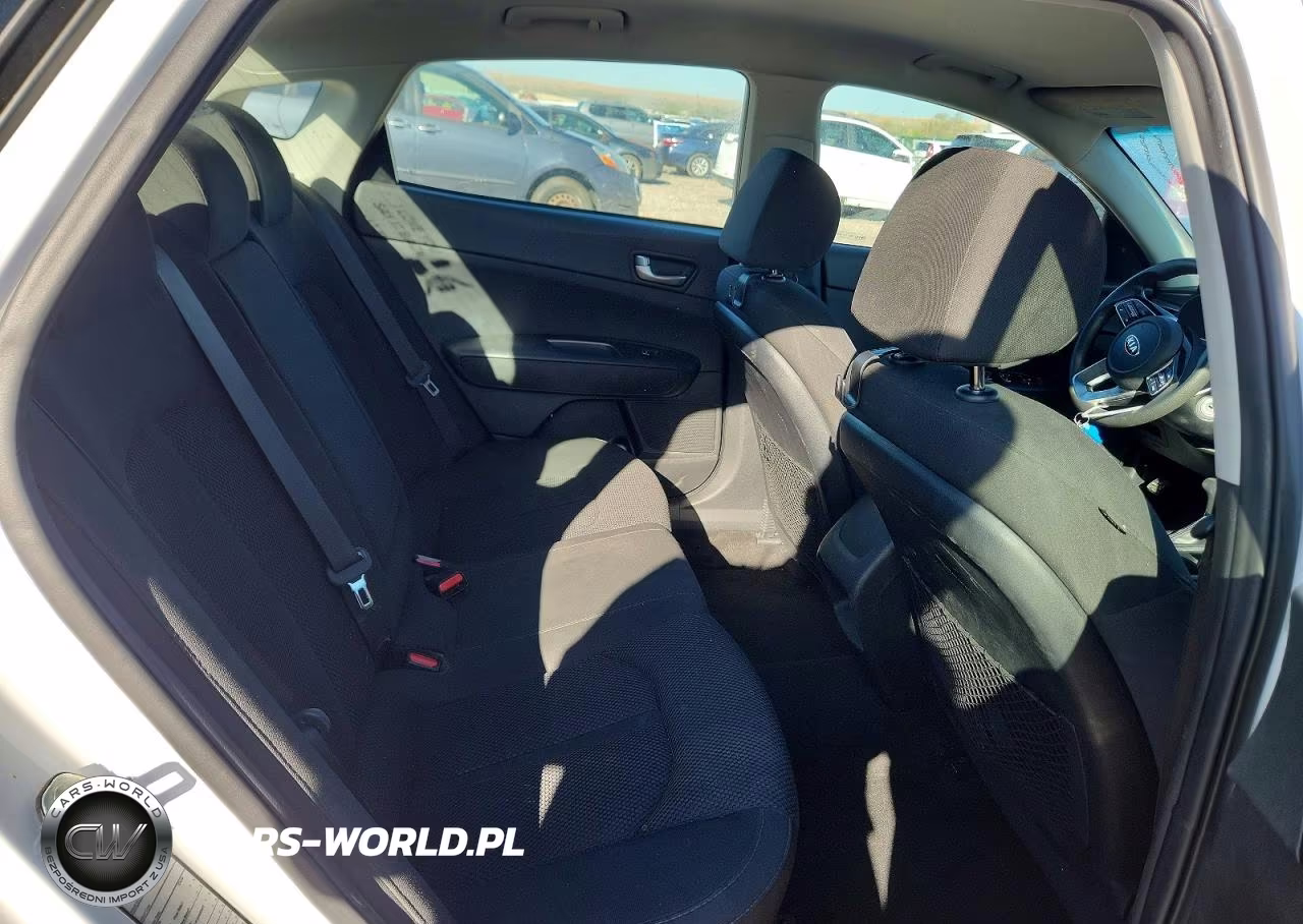 2020 Kia Optima Lx VIN:5XXGT4L36LG418682 - 10