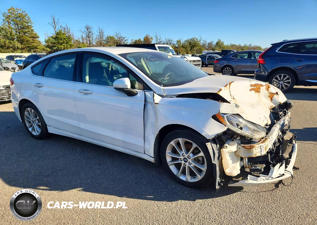 2020 Ford Fusion Se VIN:3FA6P0HD1LR135897 - 4