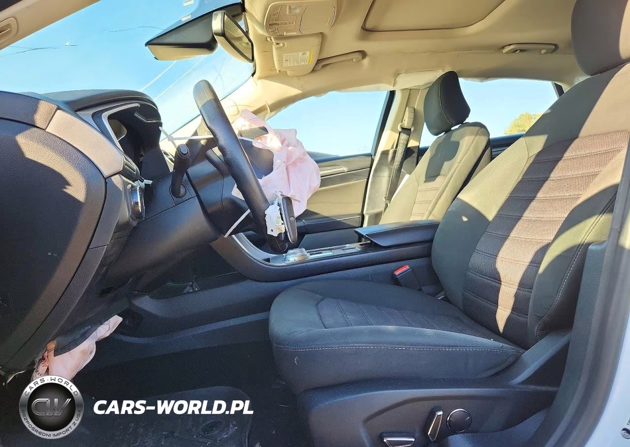 2020 Ford Fusion Se VIN:3FA6P0HD1LR135897 - 7