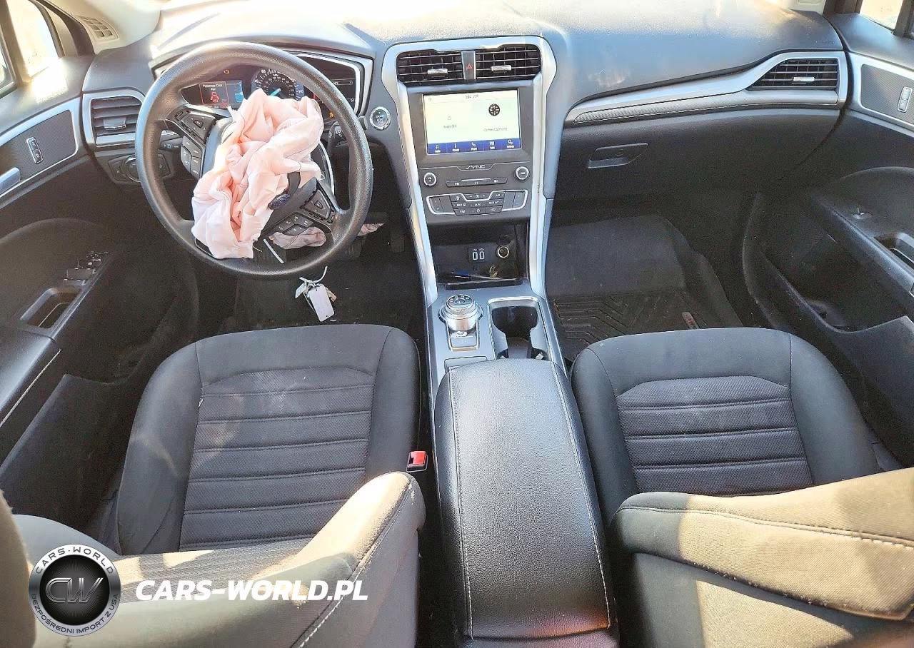 2020 Ford Fusion Se VIN:3FA6P0HD1LR135897 - 8