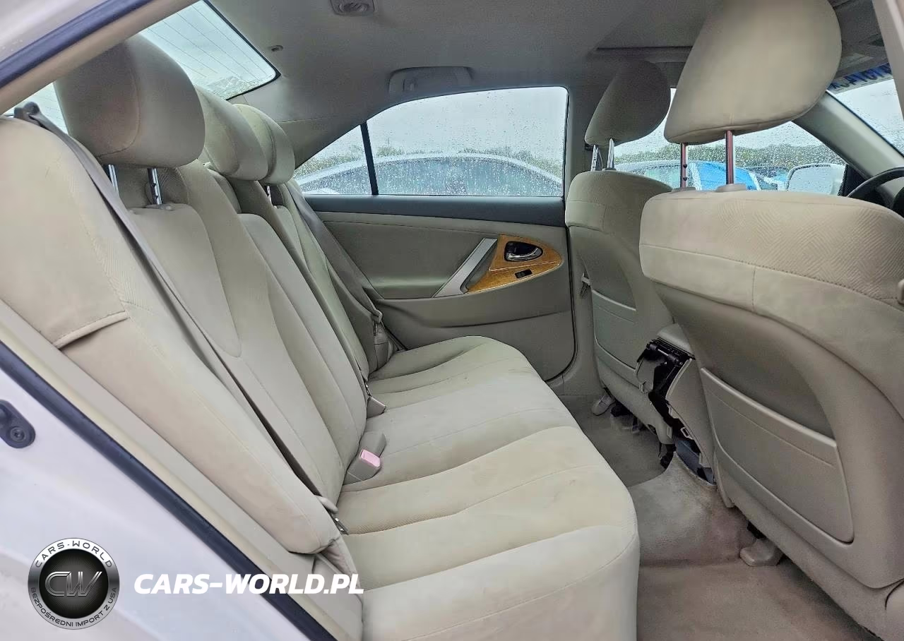 2007 Toyota Camry Xle VIN:JTNBE46K373033346 - 10